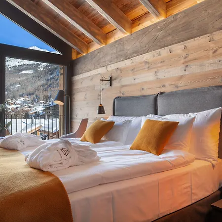 22 Summits Boutique Hotel 4*